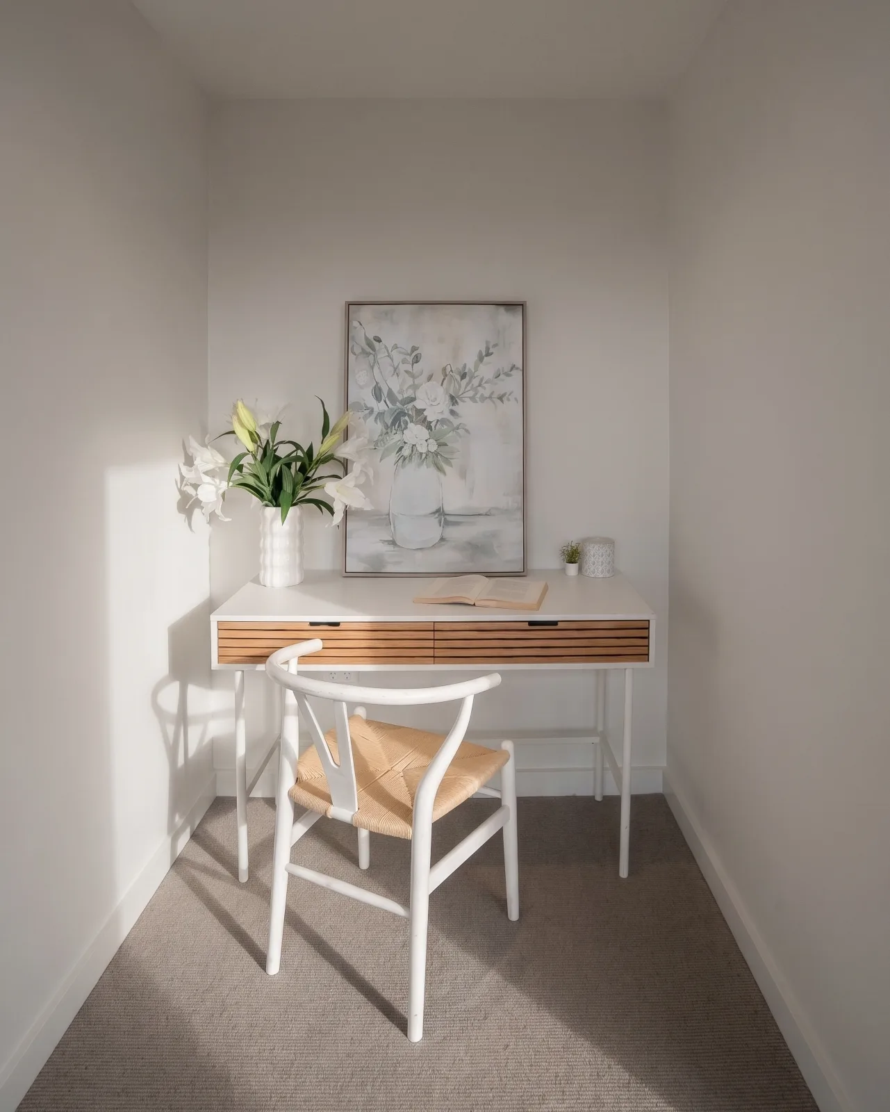 Study nook in a Randwick apartment, Sydney real estate photography by 101 Studios